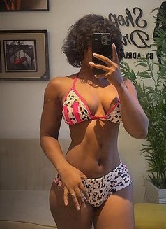 Sloppy Blowjob Queen African Girl Sarah - escort in Ahmedabad Photo 2 of 4