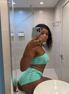 Sloppy Blowjob Queen African Girl Sarah - escort in Ahmedabad Photo 3 of 4