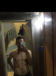 Slslslsl - Male escort in Milan Photo 2 of 2
