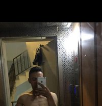 Slslslsl - Male escort in Milan