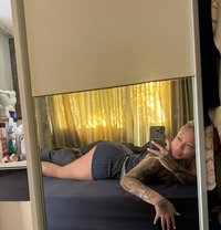 Slut me out - escort in Yokosuka