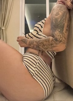 Slut me out - escort in Okinawa Island Photo 3 of 11