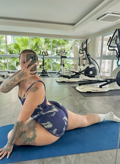 Slut me out - escort in Okinawa Island Photo 5 of 11