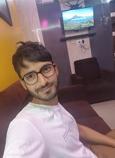 Sluttbottomhere - Male escort in Bangalore Photo 1 of 9