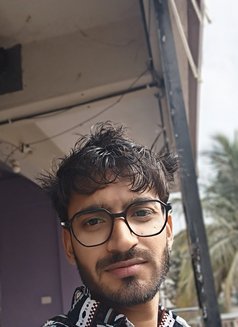 Sluttbottomhere - Male escort in Bangalore Photo 3 of 9