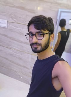 Sluttbottomhere - Male escort in Bangalore Photo 5 of 9