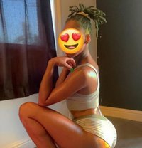 Slutty Horny African Girl Mia - puta in Vadodara