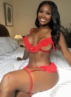 Slutty Horny African Girl With Tyla - puta in Pune Photo 3 of 3
