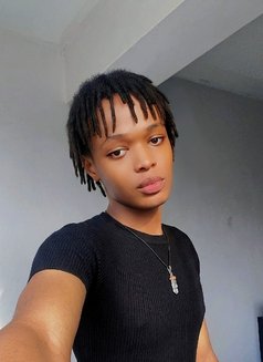 Slutty - Acompañantes transexual in Nairobi Photo 8 of 8