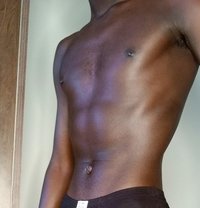 Sluttybuddy - Acompañantes masculino in Nairobi