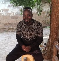 Smal Doctor24 - masseur in Accra