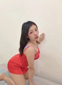 Thai girl 69 service b2b Nuru Sex Rim - puta in Muscat Photo 9 of 19
