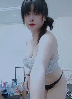 Small girl Special massage & vip servoc - escort in Muscat Photo 4 of 10