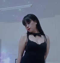Small girl Special massage & vip servoc - puta in Muscat