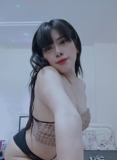 Small girl Special massage & vip servoc - escort in Muscat Photo 8 of 10