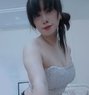Small girl Special massage & vip servoc - puta in Muscat Photo 10 of 10