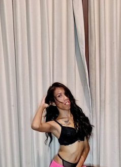 Small Lady - Transsexual escort in Bali Photo 3 of 10