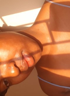 Smallmammie - escort in Johannesburg Photo 1 of 4