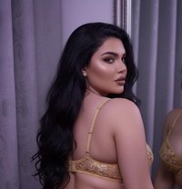 Smara - Transsexual escort in Beirut Photo 8 of 8