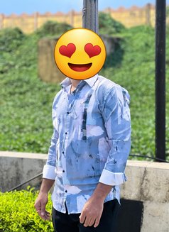 Smart Boy Sb - Acompañantes masculino in Pune Photo 2 of 2