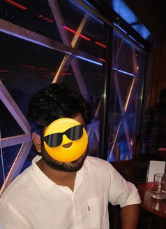 Smart Guy - Acompañantes masculino in Hyderabad Photo 3 of 3