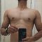 Smart Pusssy Leaker Mayank - Acompañantes masculino in Mumbai Photo 1 of 4