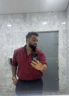 Smartpants9 - Acompañantes masculino in Pune Photo 4 of 4