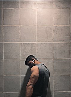 Smasher - Male escort in Kanpur Photo 1 of 1