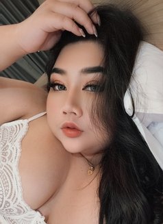 Smile Chubby - puta in Pattaya Photo 21 of 24