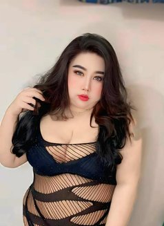 Smile - escort in Riyadh Photo 13 of 21