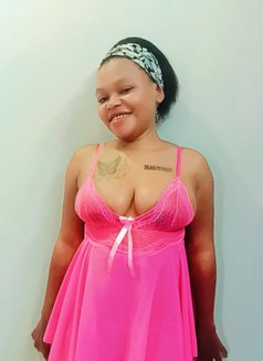 Smile - escort in Gurgaon Photo 1 of 3