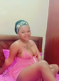 Smile - escort in Gurgaon Photo 2 of 3