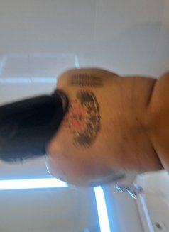 Smile New Here - puta in Pattaya Photo 2 of 4