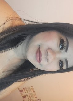 Smile New Here - puta in Pattaya Photo 3 of 4