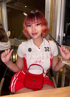 Smile (new lady in Bahrain 🇧🇭) - escort in Al Manama Photo 9 of 9