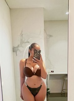 Smile _SEXY _VIP_ - Transsexual escort in Abu Dhabi Photo 25 of 30