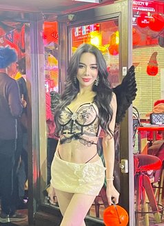 SMILE SMILE - Acompañantes transexual in Tokyo Photo 28 of 28