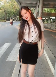 Smile - masseuse in Bangkok Photo 5 of 7