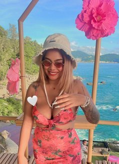 Smile - escort in Phuket Photo 6 of 7