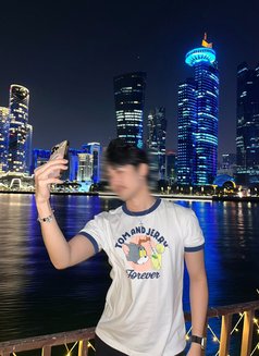 Smile - Male escort in Doha Photo 3 of 6