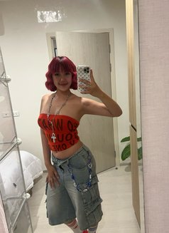 SMILE XX - escort in Okinawa Island Photo 9 of 11