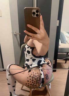 SMILE XX - escort in Okinawa Island Photo 9 of 10