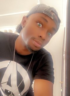 Smith Splash - Male escort in Al Juffair Photo 5 of 5