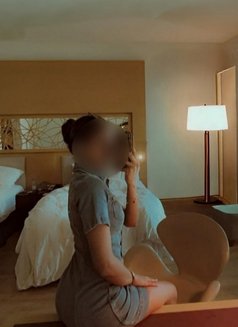 Smitha Independent 'Air Hostess - escort in Bangalore Photo 4 of 5