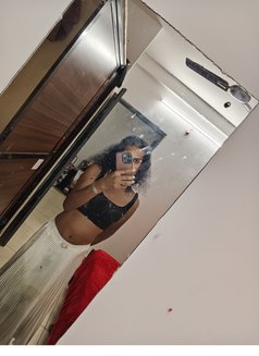 Smitha - Transsexual escort in Bangalore Photo 2 of 2