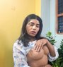 smokes and drinksin Kondapur gachibowli - Acompañantes transexual in Hyderabad Photo 6 of 15