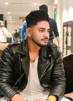 Smooth Manwhore Rahul - Male escort in Kolkata Photo 2 of 20