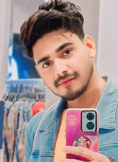 Smooth Manwhore Rahul - Male escort in Kolkata Photo 11 of 20