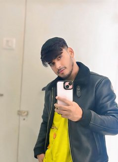 Smooth Manwhore Rahul - Male escort in Kolkata Photo 15 of 20