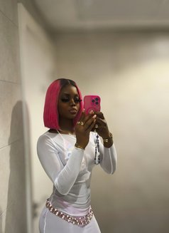 Smoothie Queen Ecstatics - escort in Dubai Photo 9 of 12
